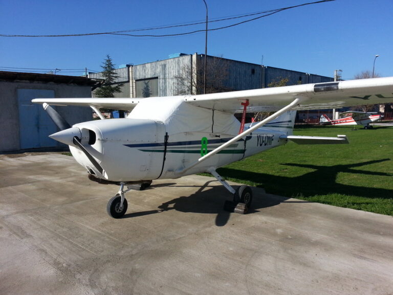 cessna_172_shorty-1