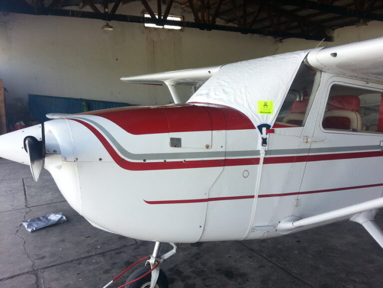 cessna_172xs-1
