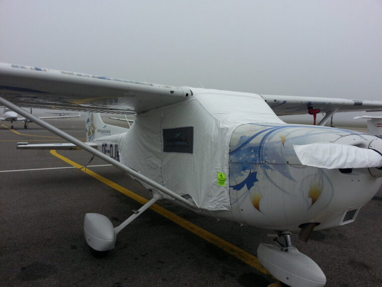 cessna_182-1